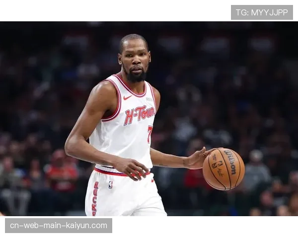 火箭进攻效率116.4联盟第十 防守效率112.2位列第八攻守失衡 火箭进攻效率116.4联盟第十 防守效率112.2位列第八攻守失衡